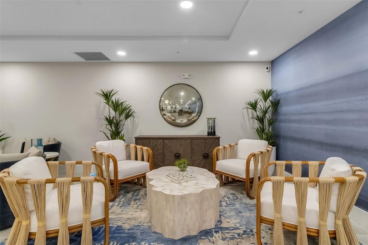1035 Seaside Drive, Unit 308, Sarasota, FL 34242 Photo