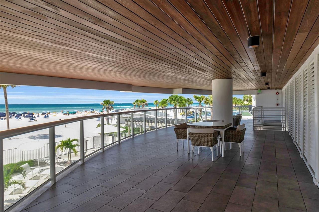 1035 Seaside Drive, Unit 308, Sarasota, FL 34242 Photo
