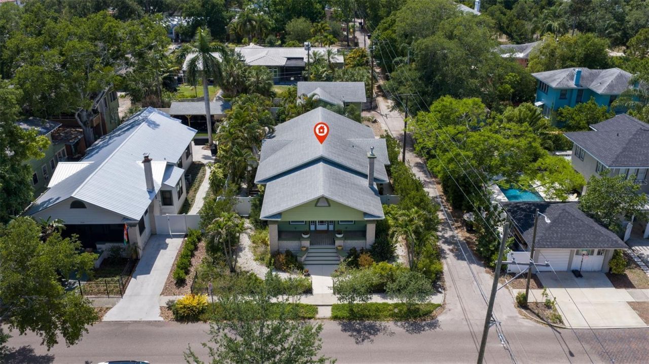 1260 10th Street N, Saint Petersburg, FL 33705 Photo