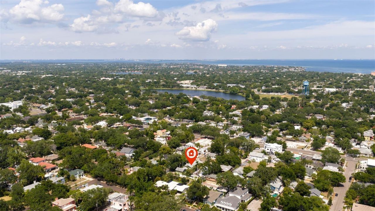 1260 10th Street N, Saint Petersburg, FL 33705 Photo