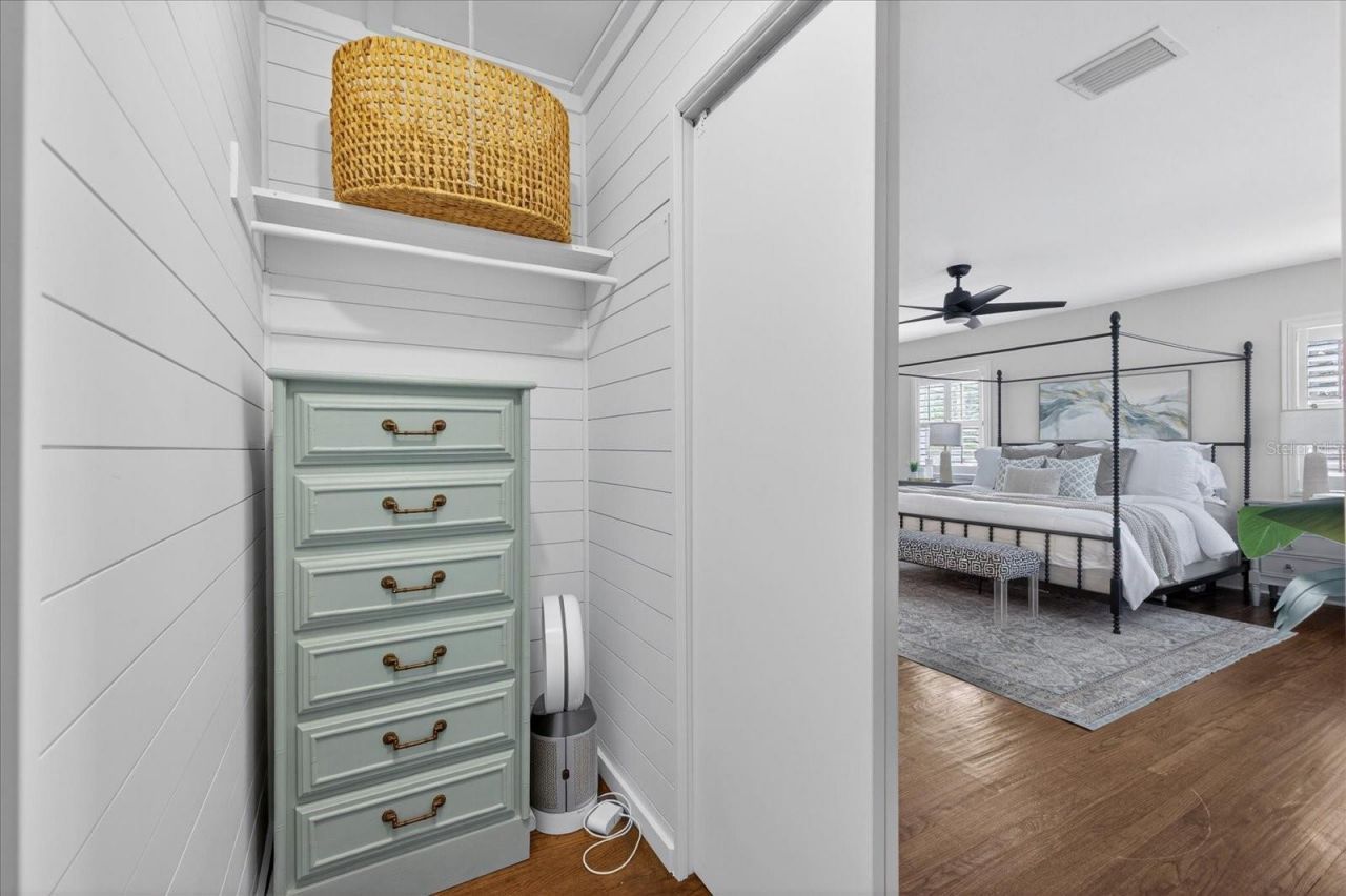 2400 9th Avenue N, Saint Petersburg, FL 33713 Photo