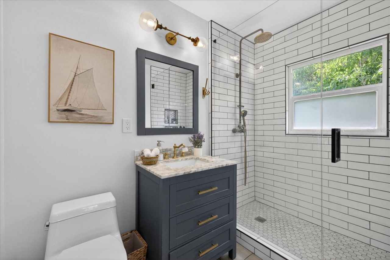 2400 9th Avenue N, Saint Petersburg, FL 33713 Photo