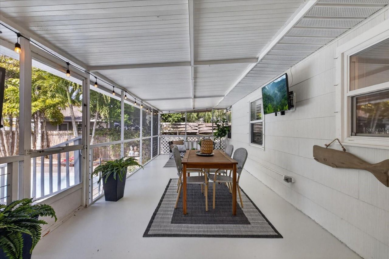 2400 9th Avenue N, Saint Petersburg, FL 33713 Photo