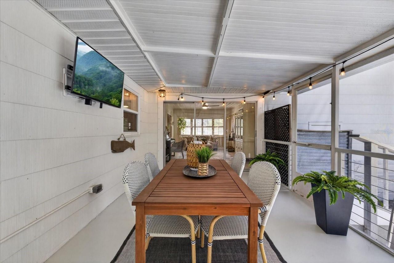 2400 9th Avenue N, Saint Petersburg, FL 33713 Photo