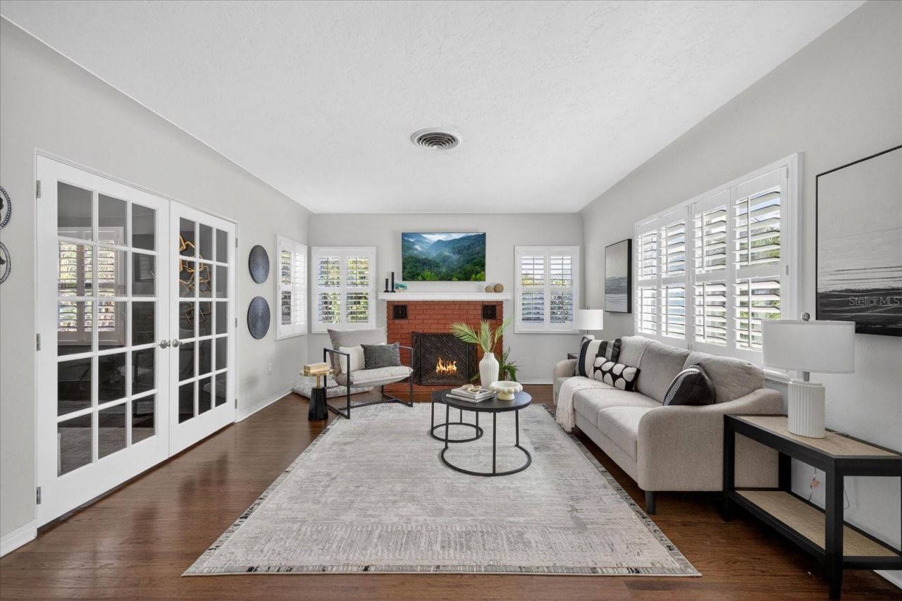 2400 9th Avenue N, Saint Petersburg, FL 33713 Photo