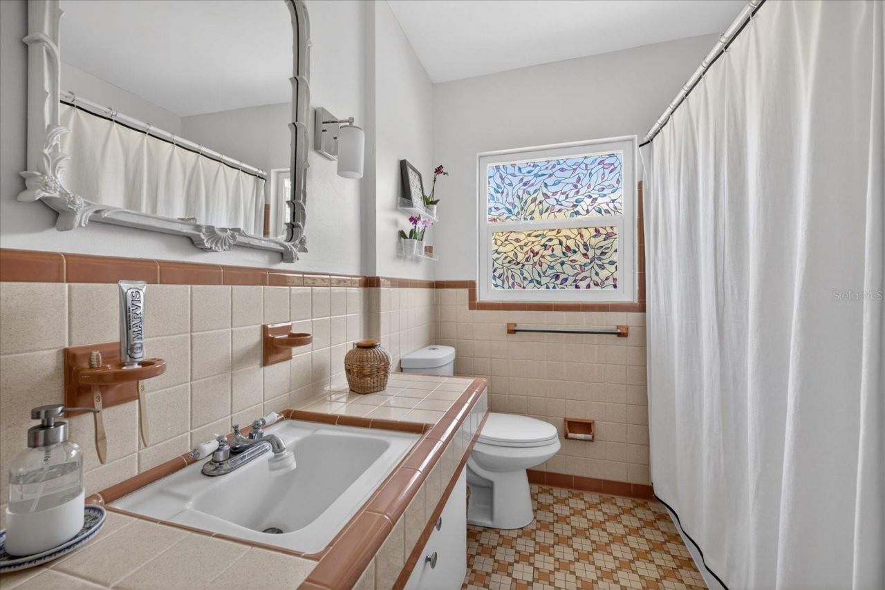 2400 9th Avenue N, Saint Petersburg, FL 33713 Photo