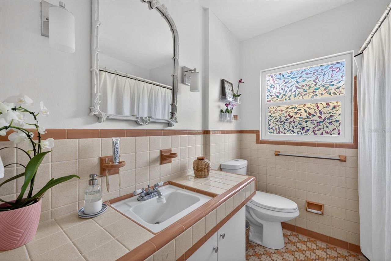 2400 9th Avenue N, Saint Petersburg, FL 33713 Photo