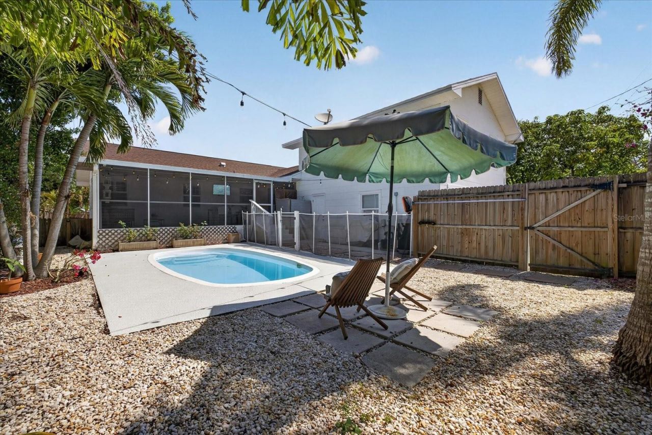 2400 9th Avenue N, Saint Petersburg, FL 33713 Photo