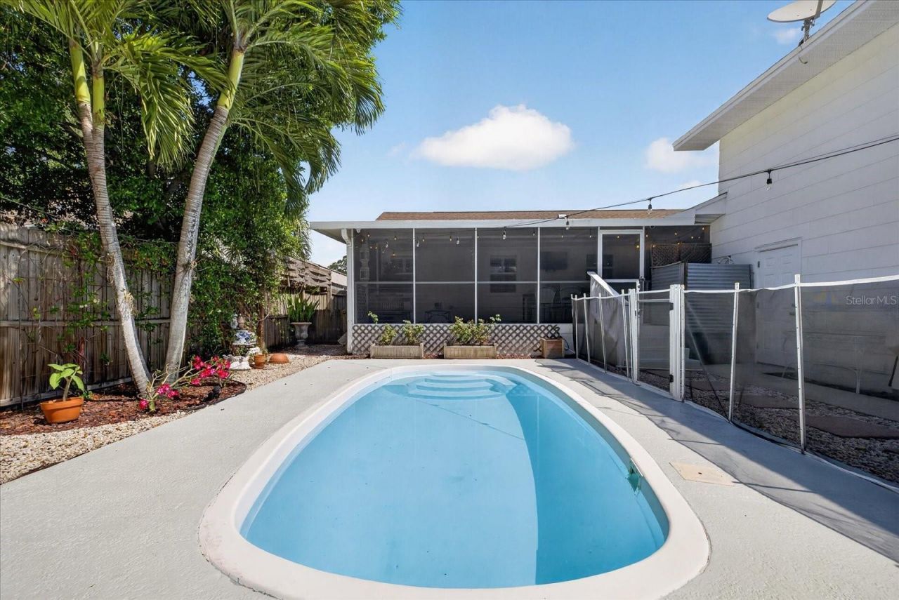 2400 9th Avenue N, Saint Petersburg, FL 33713 Photo