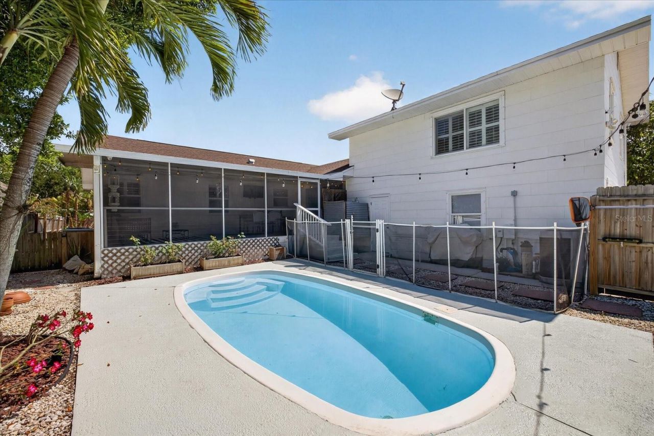 2400 9th Avenue N, Saint Petersburg, FL 33713 Photo