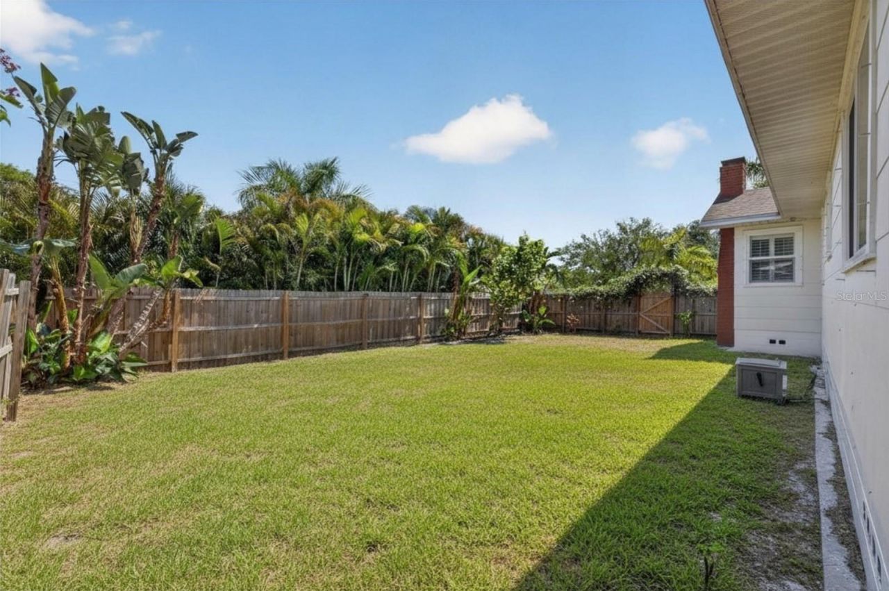 2400 9th Avenue N, Saint Petersburg, FL 33713 Photo