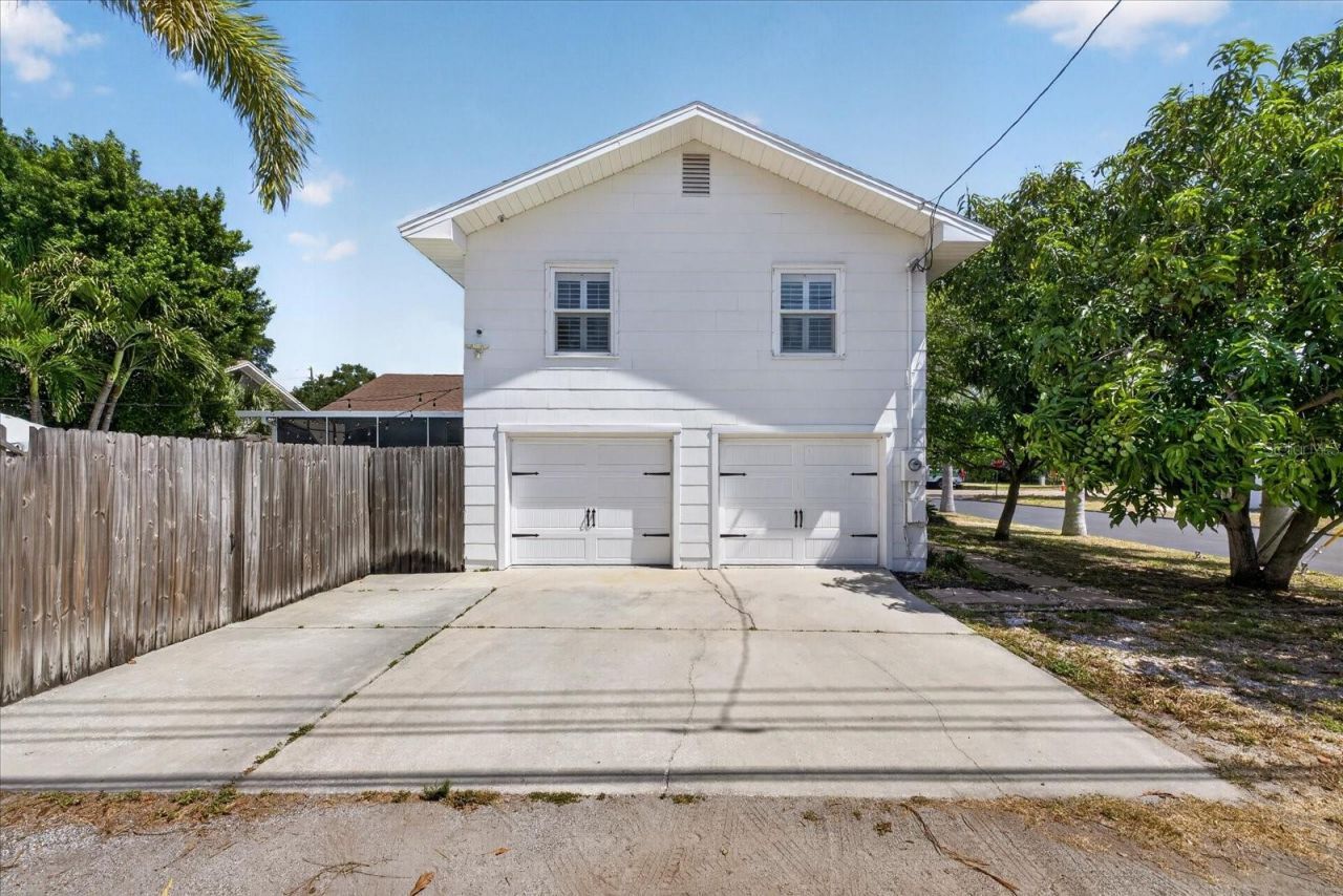 2400 9th Avenue N, Saint Petersburg, FL 33713 Photo