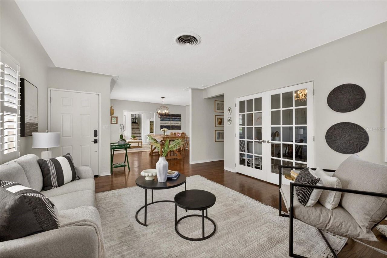 2400 9th Avenue N, Saint Petersburg, FL 33713 Photo