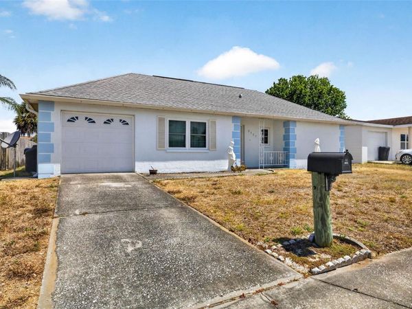 8327 MOULTON DRIVE , PORT RICHEY, FL 34668