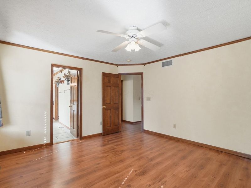 1048 Mahle Court, Reynoldsburg, OH 43068 Photo 21