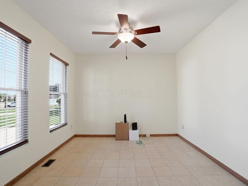 1048 Mahle Court, Reynoldsburg, OH 43068 Photo 5