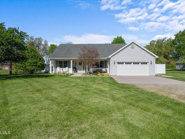8940 S River Road, Waterville, OH 43566