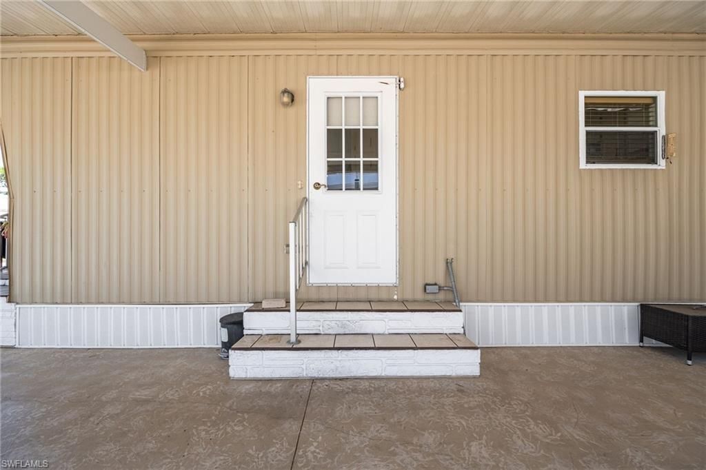 356 Nicklaus Blvd, North Fort Myers, FL 33903 Photo