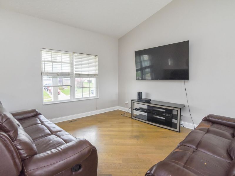 559 Astoria Court, Independence, KY 41051 Photo 2