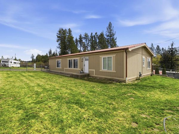 1030 Helmer Ln, Deary, ID 83823