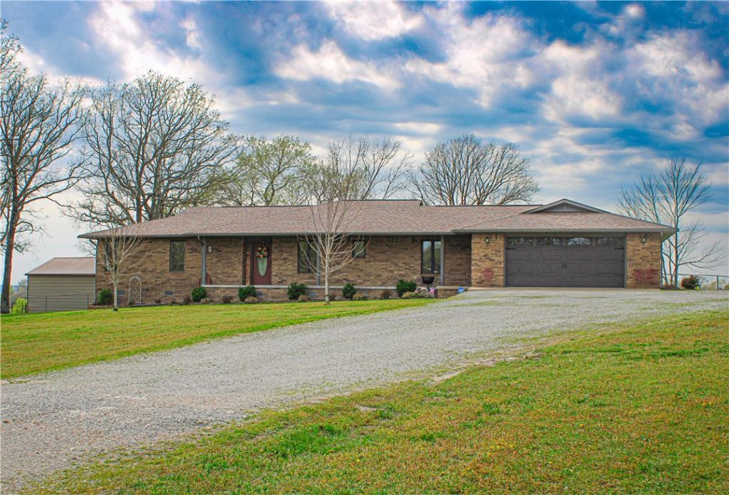 1955 County Road 405 , Berryville, AR 72616 Main Photo