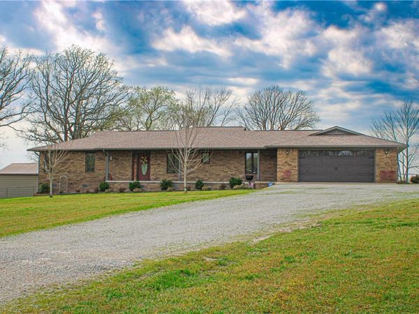 1955 County Road 405 , Berryville, AR 72616