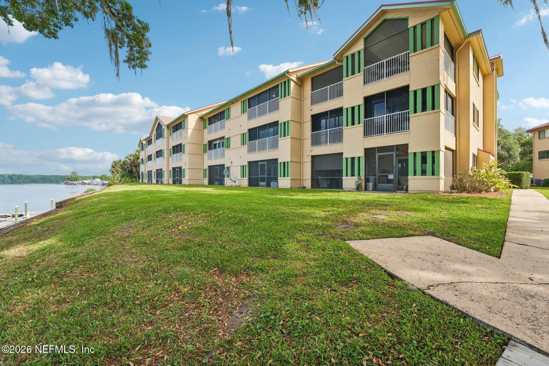 99 Broad River Place, Unit 1306, Welaka, FL 32193 Photo