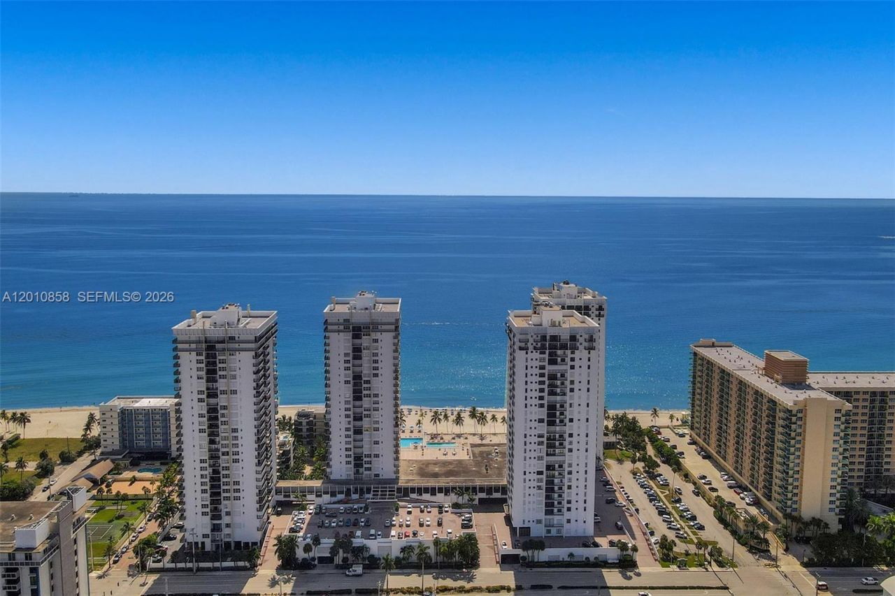2301 S Ocean Dr , Unit 2603, Hollywood, FL 33019 Photo