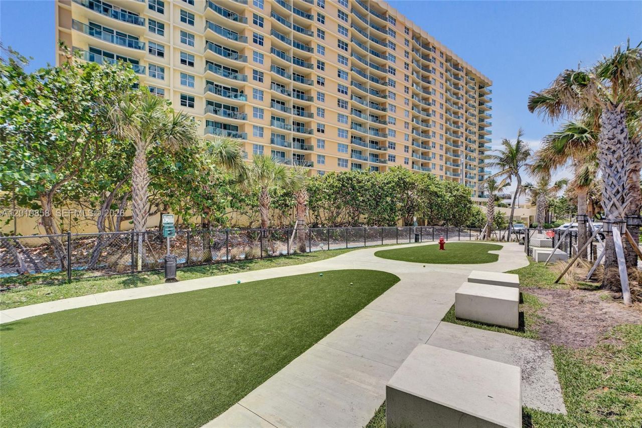 2301 S Ocean Dr , Unit 2603, Hollywood, FL 33019 Photo