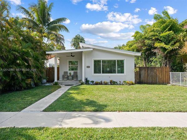 1251 Lincoln St , Hollywood, FL 33019