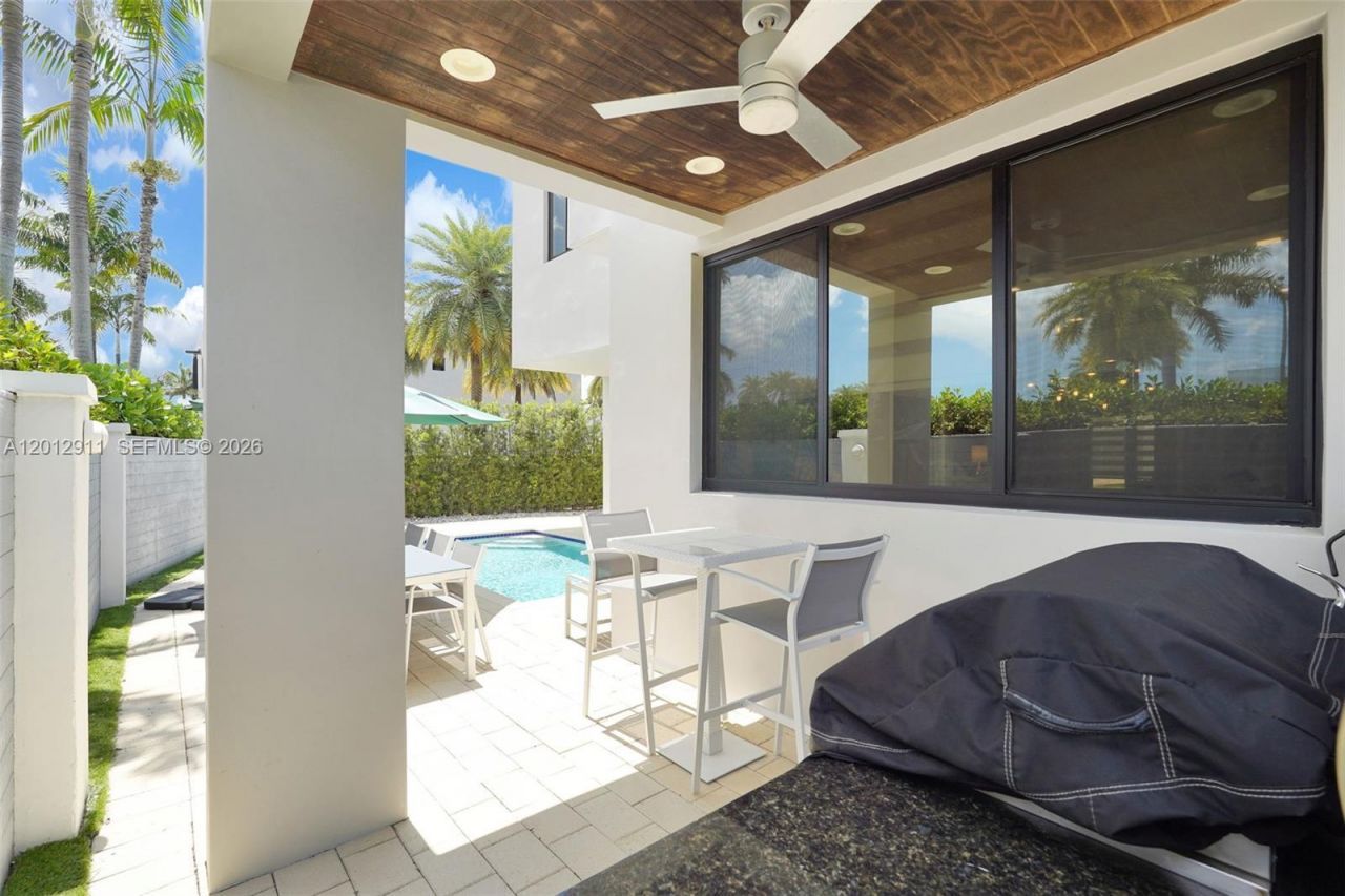 7509 NW 99th Ave, Doral, FL 33178 Photo