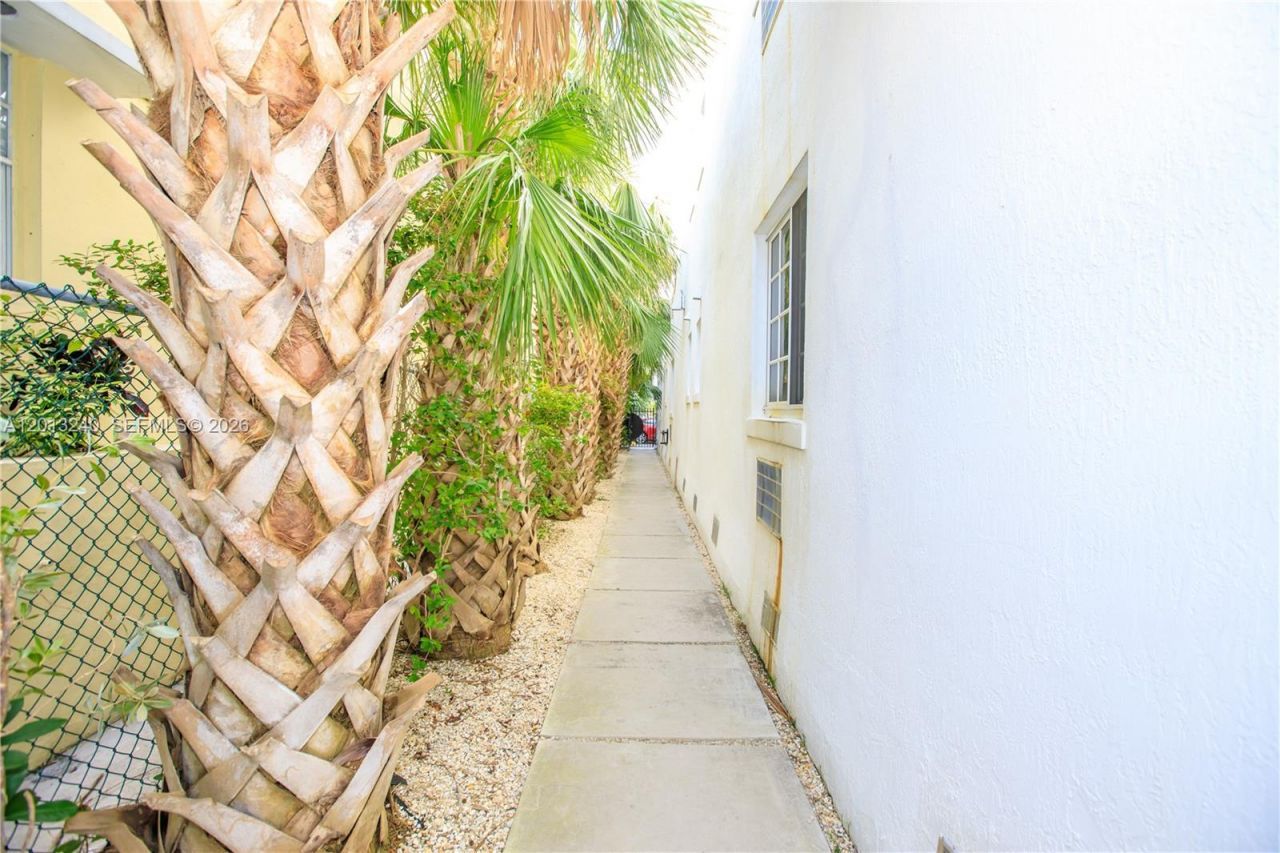 1345 Pennsylvania Ave , Miami Beach, FL 33139 Photo