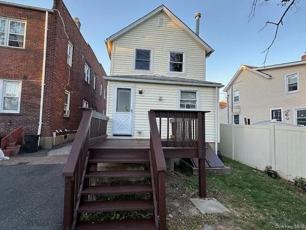 44 1/2 Avenue A, Unit Rear, Port Washington, NY 11050