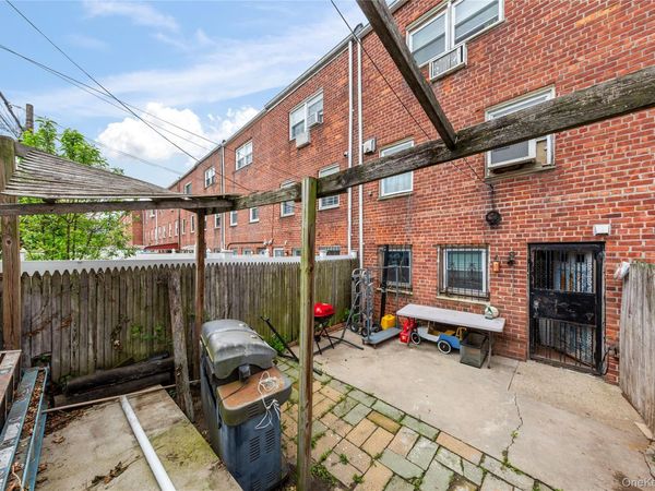 21735 Hempstead Avenue , Queens Village, NY 11429
