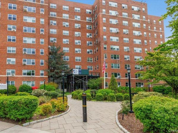 900 Palmer Road, Unit 10D, Bronxville, NY 10708