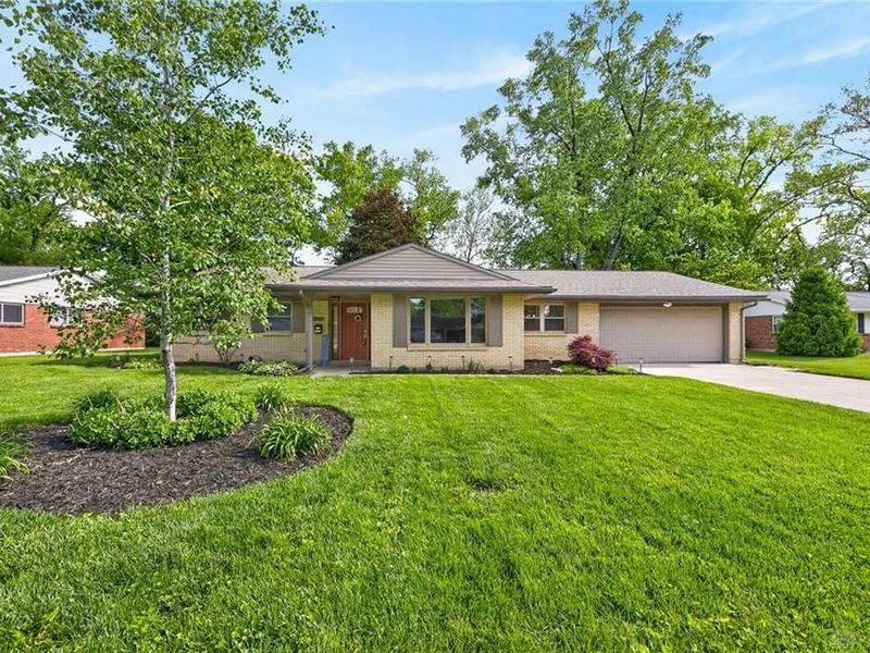 2749 Hemphill Road, Kettering, OH 45440 Photo 2