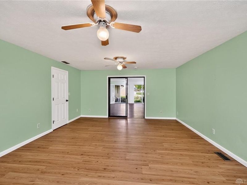 2749 Hemphill Road, Kettering, OH 45440 Photo 24
