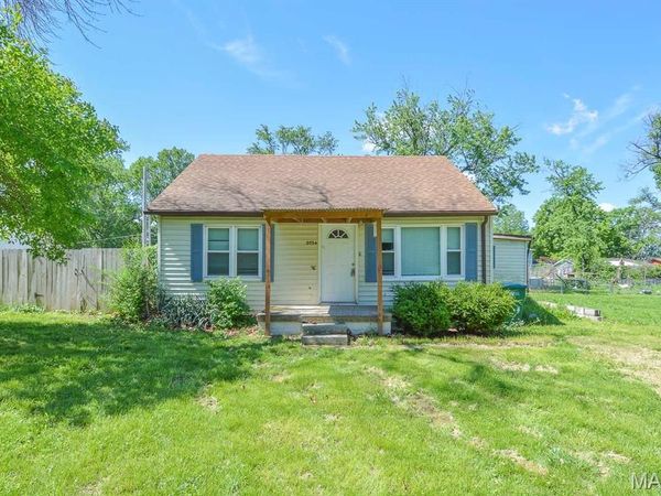 2054 Sandy Ridge Road, Cahokia, IL 62206