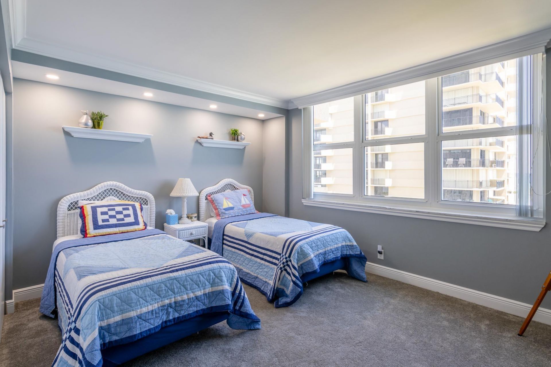 5440 N Ocean Drive, Unit 804, Singer Island, FL 33404 Photo