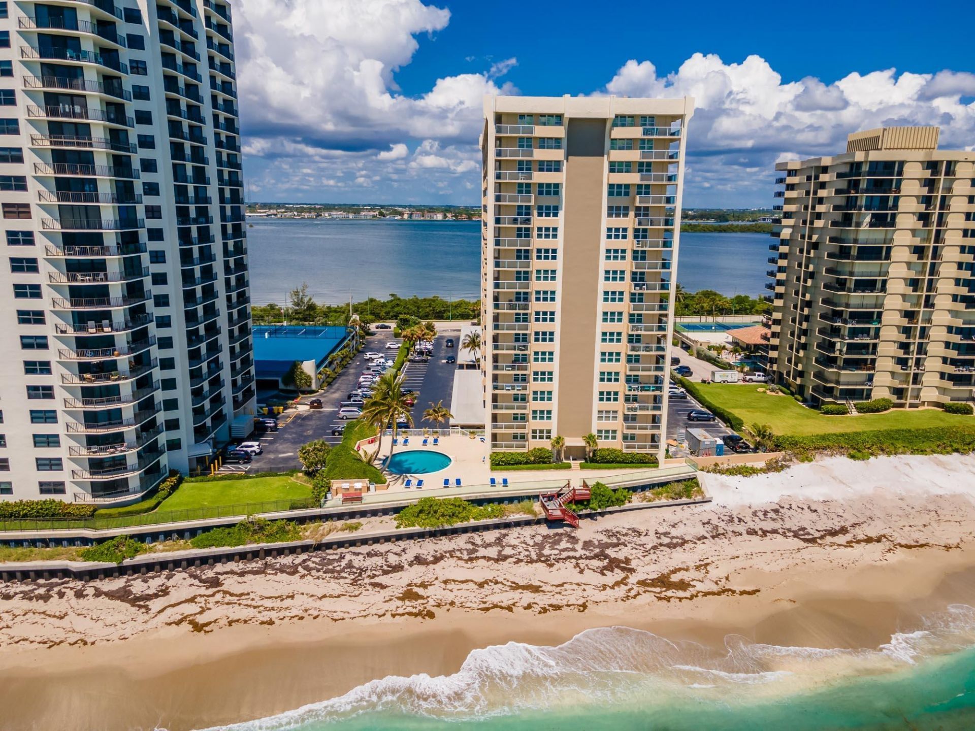 5440 N Ocean Drive, Unit 804, Singer Island, FL 33404 Photo