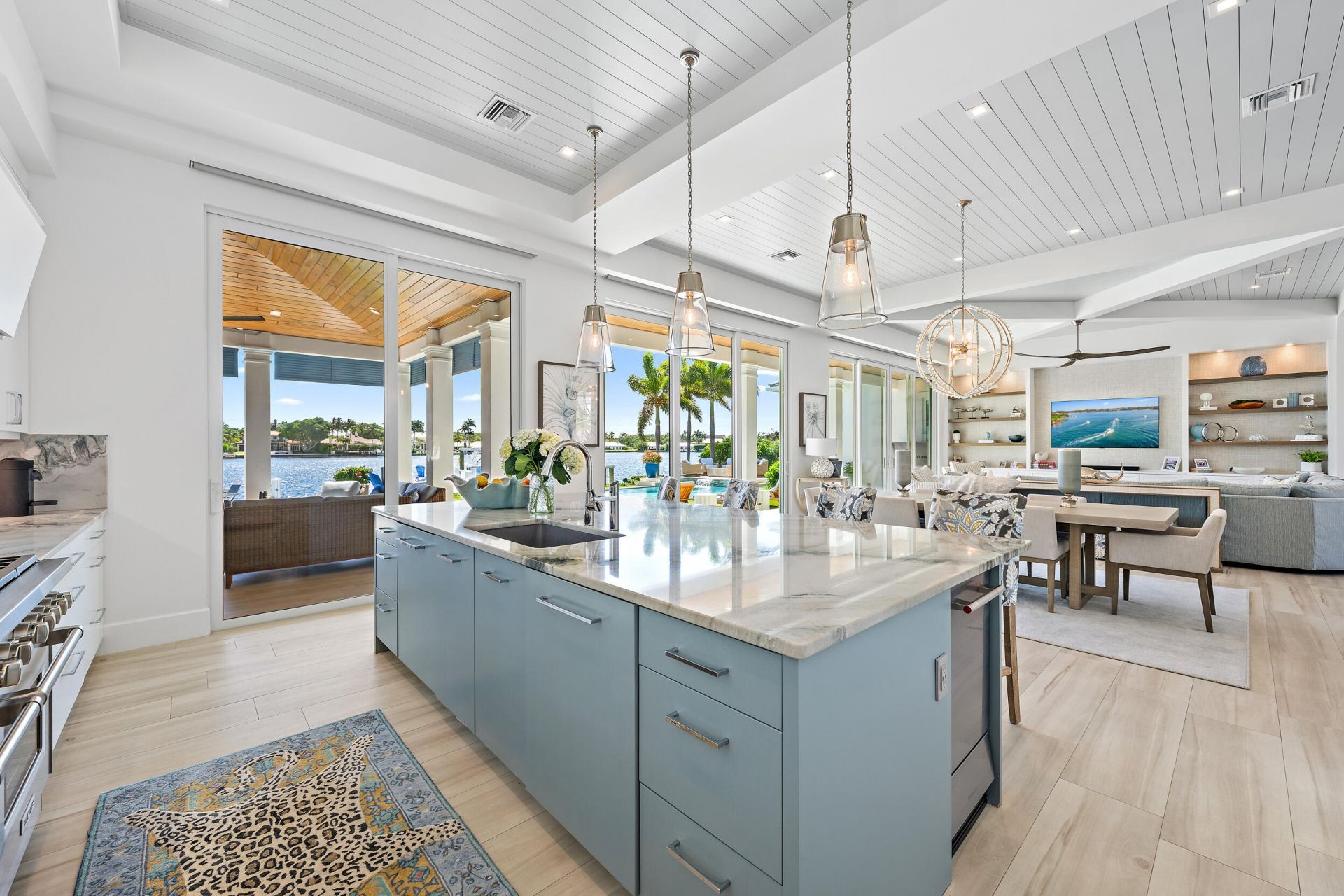 11730 Lake Shore Place, North Palm Beach, FL 33408 Photo