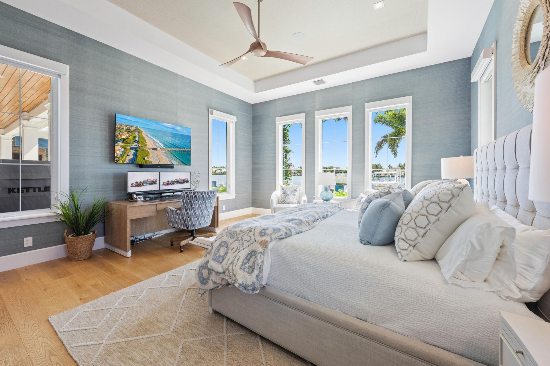 11730 Lake Shore Place, North Palm Beach, FL 33408 Photo