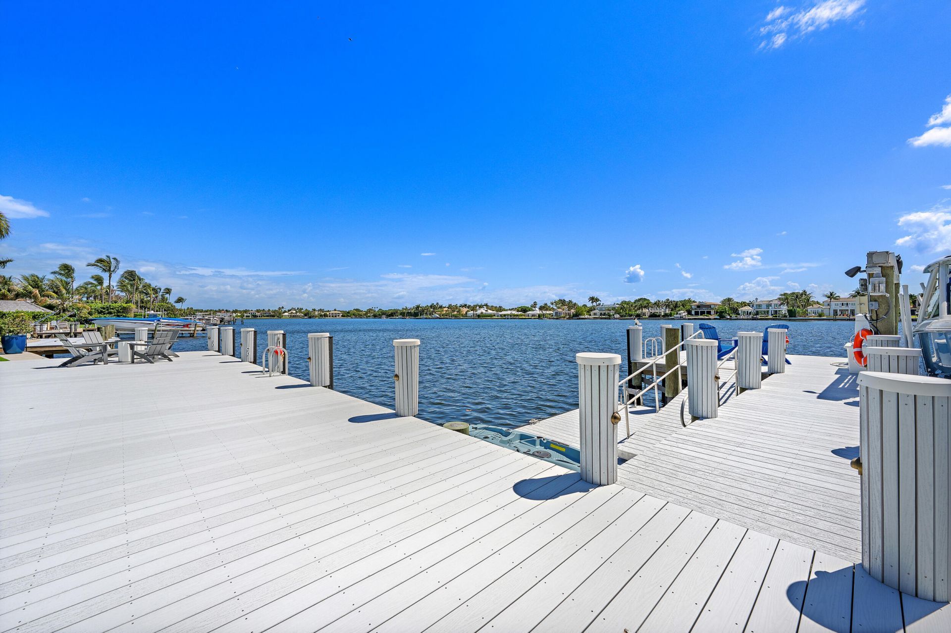 11730 Lake Shore Place, North Palm Beach, FL 33408 Photo