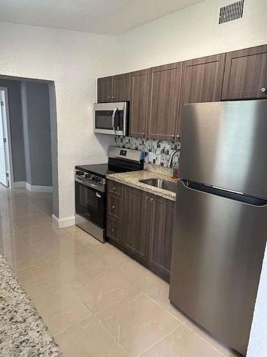 1558 NW 5th Avenue, Pompano Beach, FL 33060 Photo