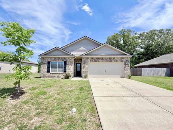 455 BEAU TISDALE DR, Oakland, TN 38060