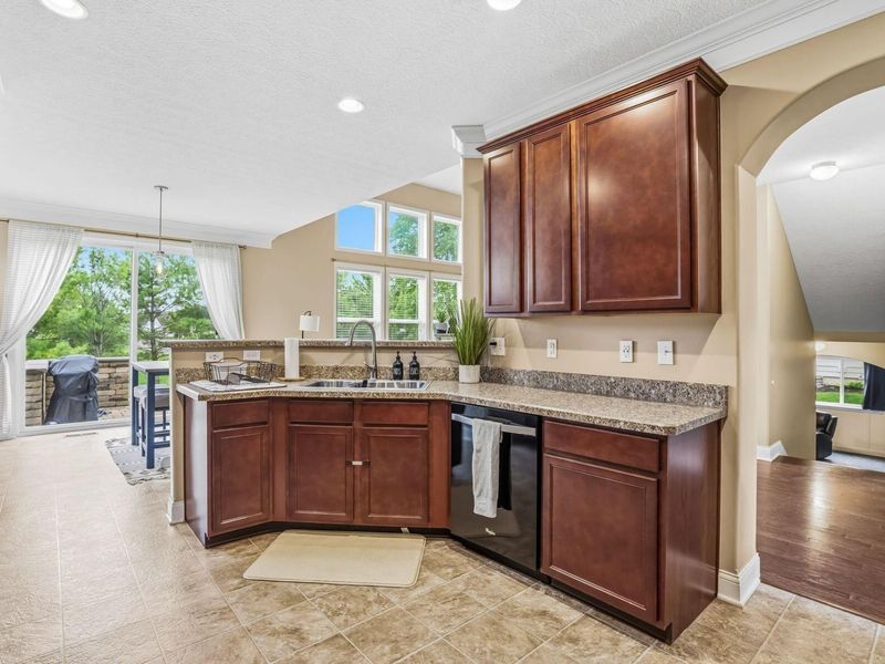 6109 Baumeister Drive, Hilliard, OH 43026 Photo 10