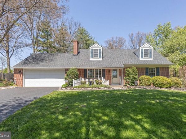225 PARKVIEW COURT , HARLEYSVILLE, PA 19438