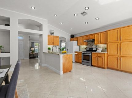 6616 Eskridge Way, Elk Grove, CA 95758 Photo