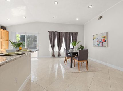 6616 Eskridge Way, Elk Grove, CA 95758 Photo