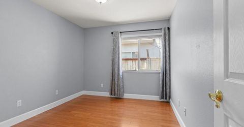 6616 Eskridge Way, Elk Grove, CA 95758 Photo